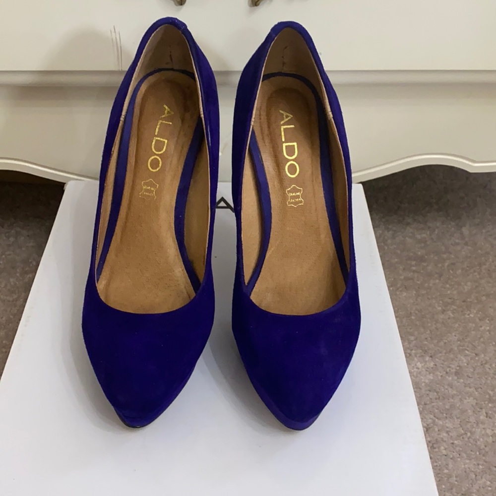 Aldo Jonquiere Purple Suede Pumps (Size 5)